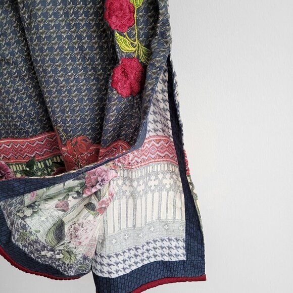 Ethnic By Outfitters Floral Printed & Embroidered Houndstooth Boho Tunic Kurta - Picture 6 of 12